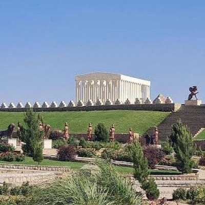 معرفی مینی ورلد ملایر