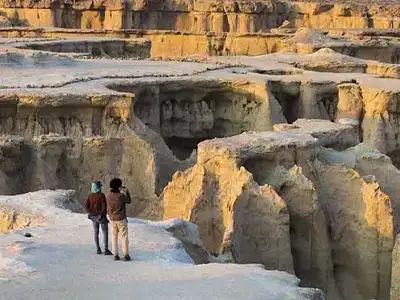 qeshm-hormuz-hengam-tour