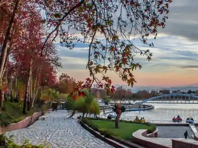 One-day-tour-of-neighborhoods-flower-village-and-hot-springs
